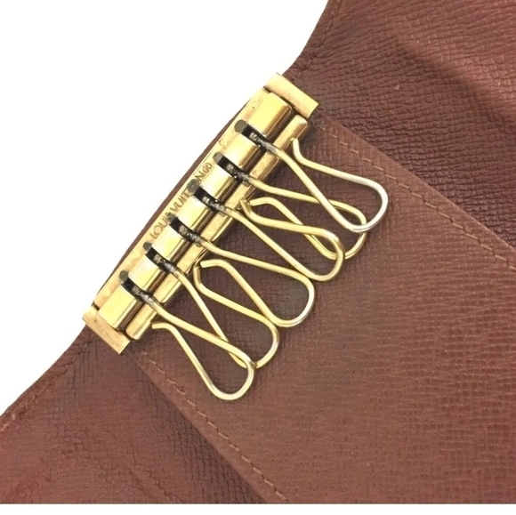 Louis Vuitton Monogram Multicles 6 Ring Key Case /2L0871 - Picture 6 of 8